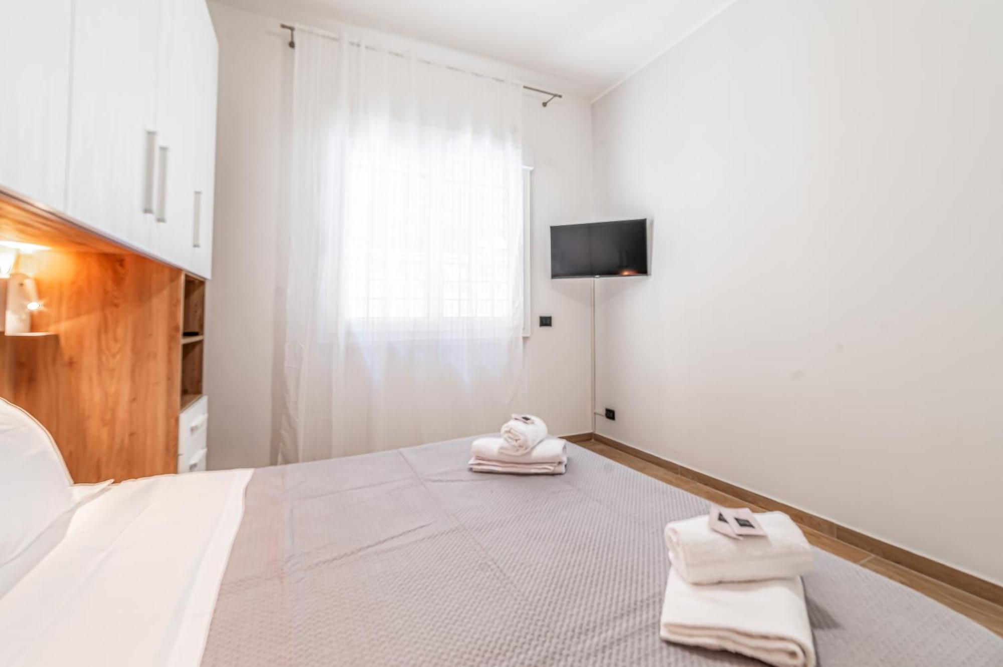 Il Nido Di Porta Furba - Metro & Wi-fi Apartment Rom